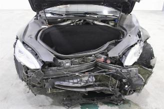 Tesla Model S  picture 17