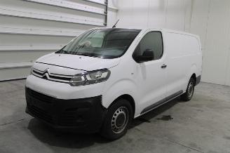 krockskadad bil auto Citroën Jumpy  2022/10