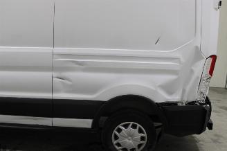 Ford Transit  picture 5
