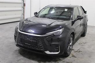 uszkodzony samochody osobowe Lexus LBX  2024/4