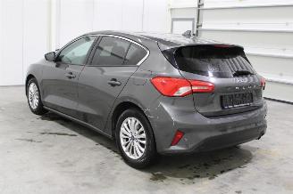 Ford Focus  picture 4