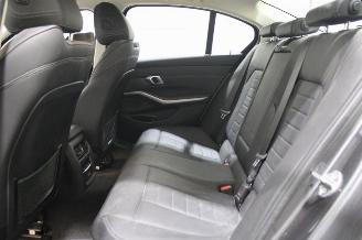 BMW 3-serie 320 picture 13