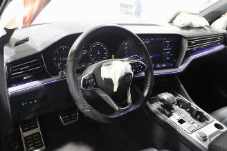 Volkswagen Touareg  picture 11