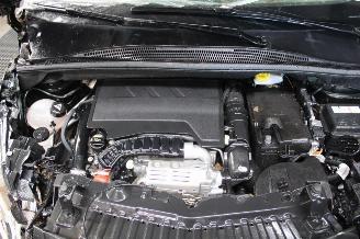 Opel Crossland X picture 13