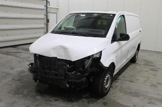 disassembly passenger cars Mercedes Vito  2021/12