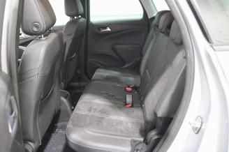 Opel Crossland X picture 11