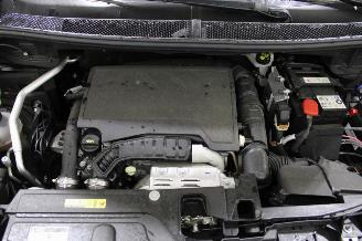 Peugeot 5008  picture 8