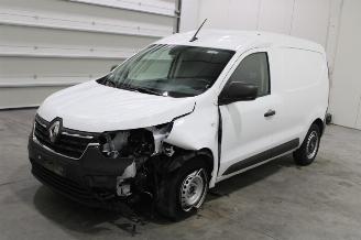 skadebil auto Renault Express  2023/12