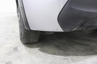 Peugeot 208  picture 8