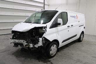 krockskadad bil auto Ford Transit Custom 2023/10