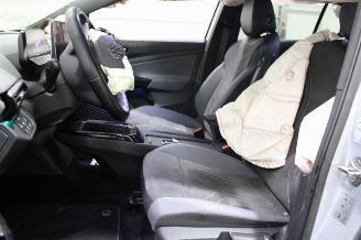 Volkswagen ID.4  picture 11