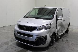 skadebil auto Peugeot Expert 2019/9