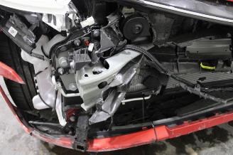 Renault Clio  picture 8