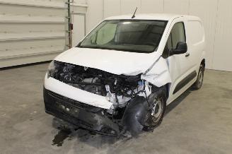 skadebil motor Citroën Berlingo  2020/9