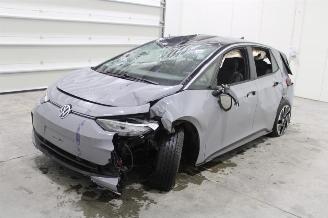 skadebil auto Volkswagen ID.3 2025/1