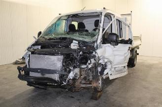Volkswagen Crafter  picture 1