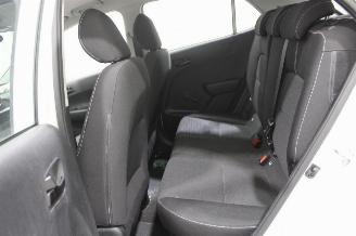 Kia Picanto  picture 12