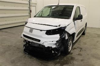 skadebil auto Fiat Doblo  2025/1