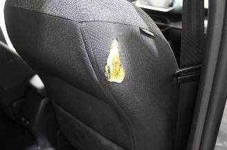 Peugeot 208  picture 23