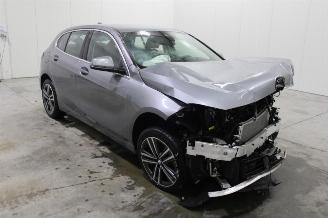 BMW 1-serie 118 picture 2