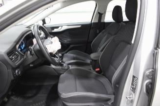 Ford Focus  picture 10