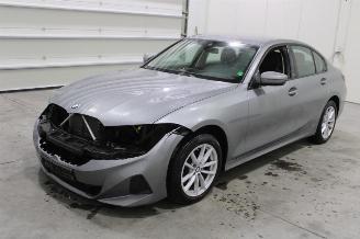 Coche accidentado BMW 3-serie 318 2024/3