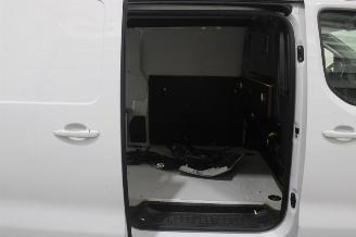 Opel Vivaro  picture 18