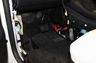 Tesla Model Y  picture 11