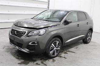 Voiture accidenté Peugeot 3008  2019/2
