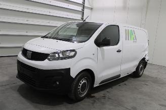 uszkodzony samochody osobowe Fiat Scudo  2023/8