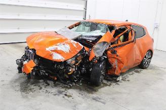 Vrakbiler auto Renault Clio  2021/4