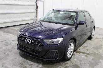 skadebil auto Audi A1  2021/1