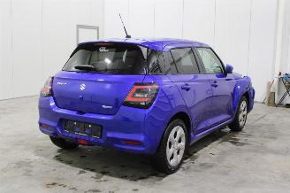 Suzuki Swift  picture 4