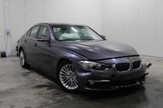 Schadeauto BMW 3-serie 320 2016/4