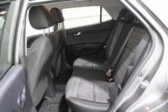 Kia Stonic  picture 11