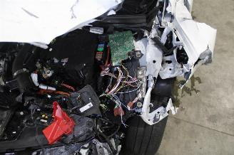 Renault Clio  picture 17