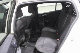 Ford Focus  picture 11