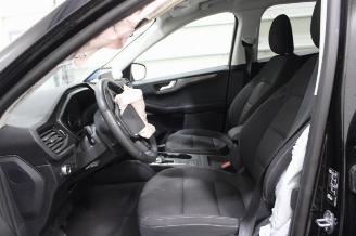 Ford Kuga  picture 10