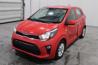 skadebil auto Kia Picanto  2018/6