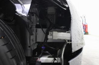 Tesla Model Y  picture 6