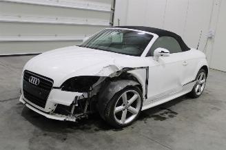 damaged passenger cars Audi TT  2012/6