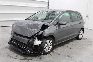 Unfallwagen Volkswagen Golf  2018/3