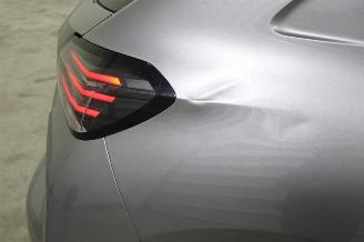 Peugeot 208  picture 9