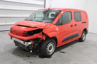 Unfallwagen Peugeot Partner  2025/2