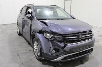 Volkswagen T-Cross  picture 2