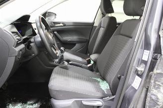 Volkswagen T-Cross  picture 12
