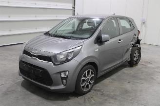 krockskadad bil auto Kia Picanto  2023/2