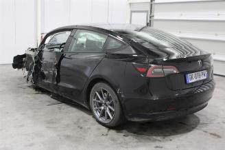 Tesla Model 3  picture 4