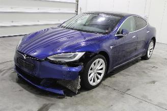 demontáž osobní automobily Tesla Model S  2016/12