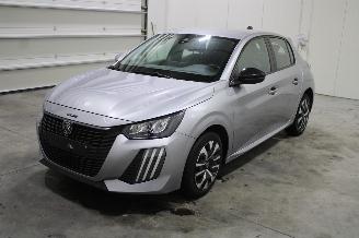 Unfallwagen Peugeot 208  2024/2